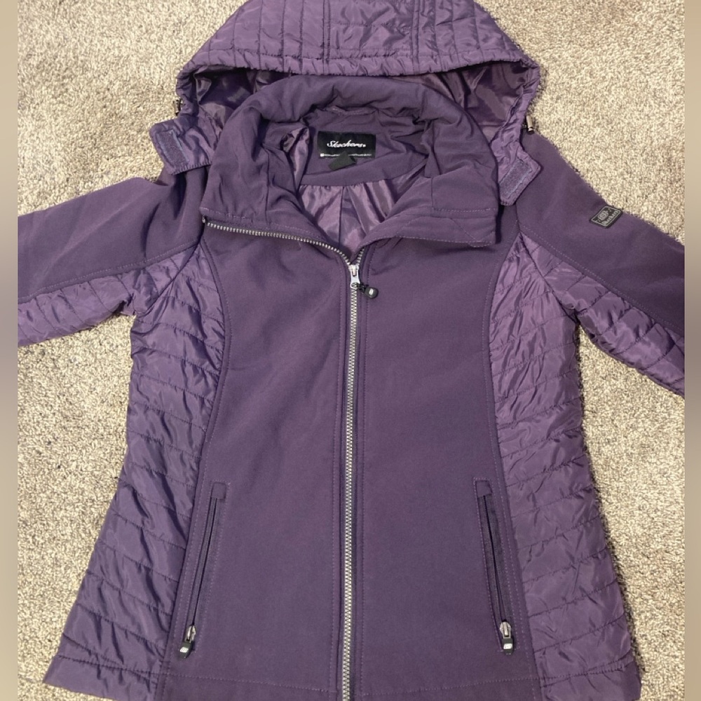 Skechers Waterproof Coat/ Jacket / Medium